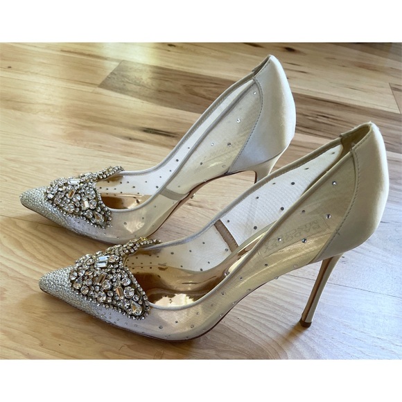 NEW BADGLEY MISCHKA Quintana Crystal Jewels Embellished Pointed Toe Pump HeelS - Picture 9 of 15